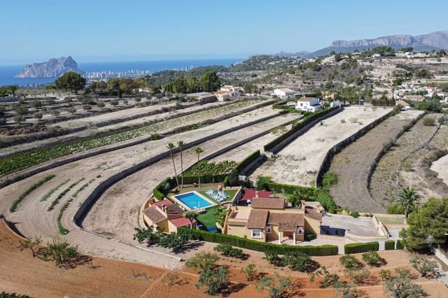 8 soverom Villa til salgs i Benissa med svømmebasseng - € 2 995 000 (Ref: 10045662)