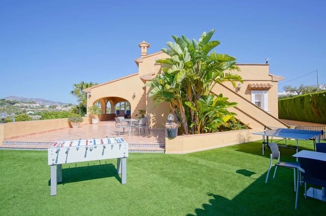 8 soverom Villa til salgs i Benissa med svømmebasseng - € 2 995 000 (Ref: 10045662)