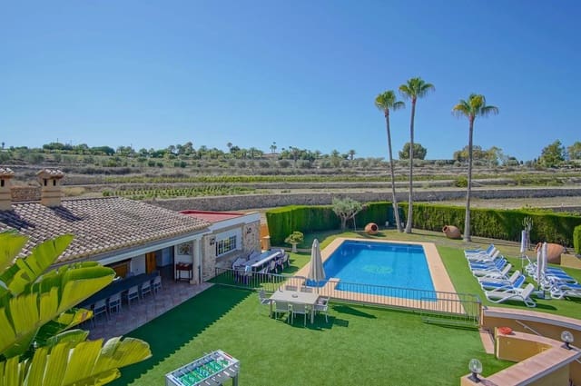 8 soverom Villa til salgs i Benissa med svømmebasseng - € 2 995 000 (Ref: 10045662)