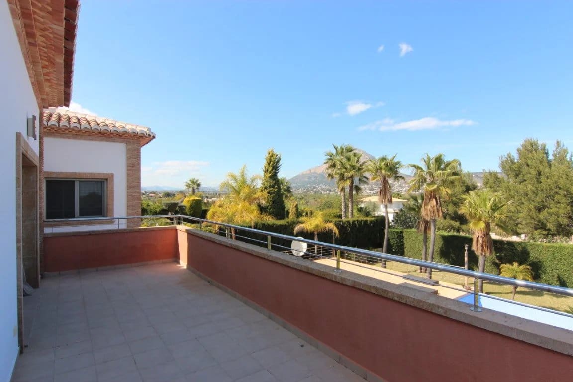 5 makuuhuone Huvila myytävänä paikassa Javea / Xabia mukana uima-altaan - 1 315 000 € (Ref: 10045663)