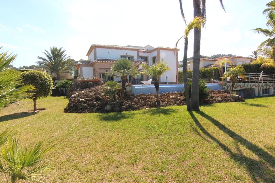 5 makuuhuone Huvila myytävänä paikassa Javea / Xabia mukana uima-altaan - 1 315 000 € (Ref: 10045663)