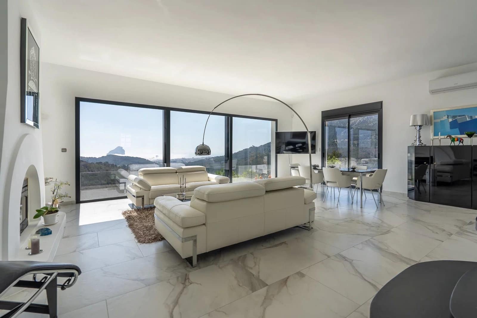 5 soveværelse Villa til salg i Benissa med swimmingpool garage - € 2.290.000 (Ref: 10091450)