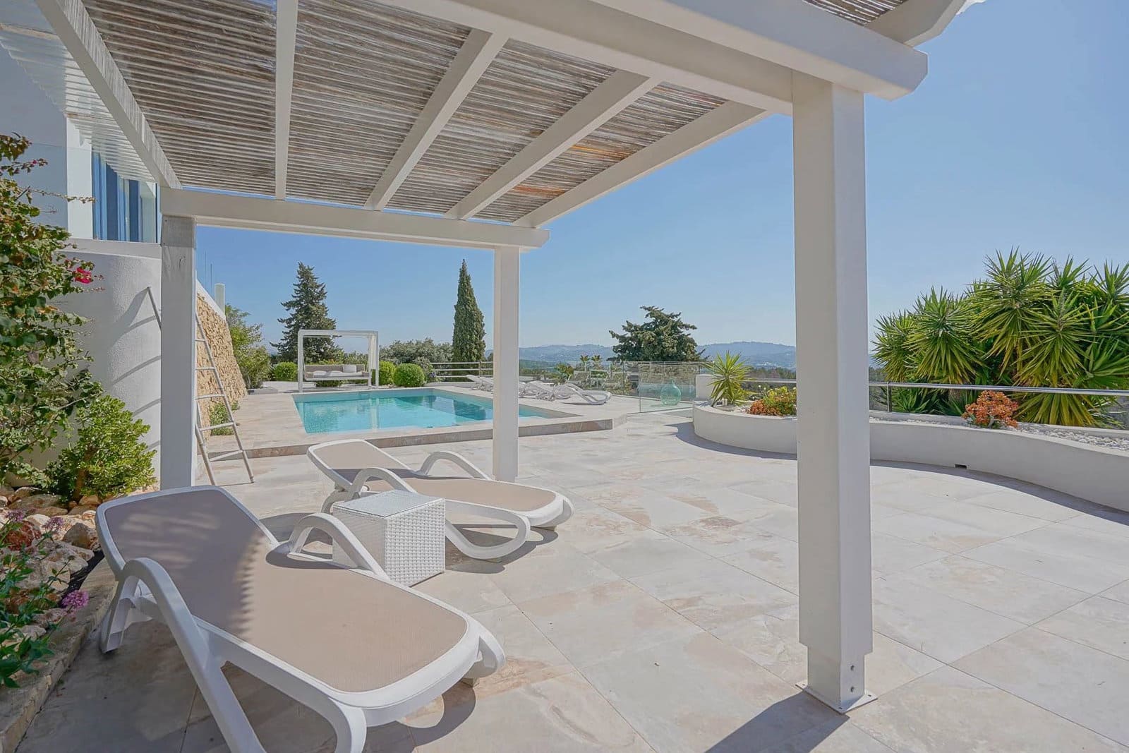 5 soveværelse Villa til salg i Benissa med swimmingpool garage - € 2.290.000 (Ref: 10091450)