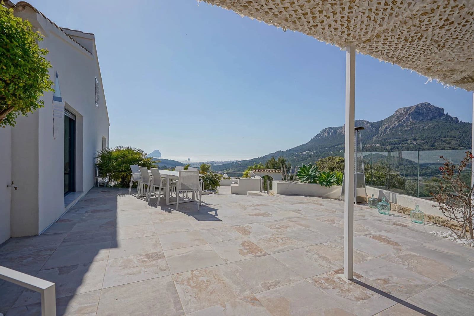 5 soveværelse Villa til salg i Benissa med swimmingpool garage - € 2.290.000 (Ref: 10091450)
