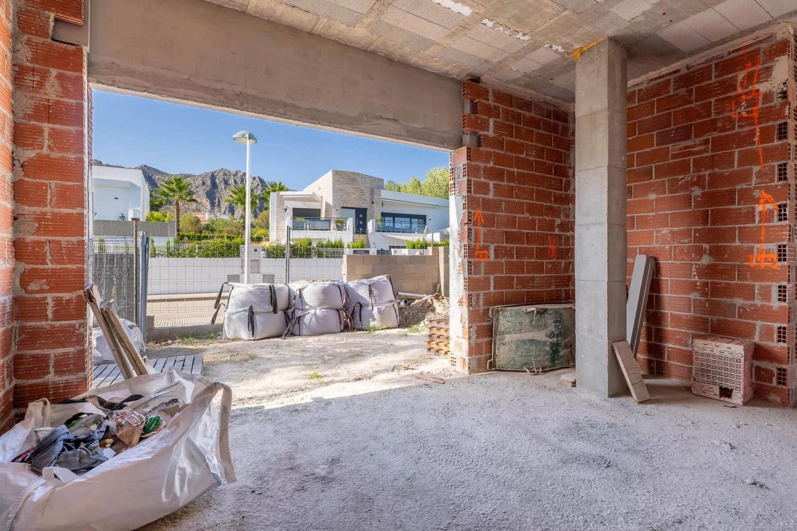 3 slaapkamer Villa te koop in Beniarbeig met zwembad garage - € 695.000 (Ref: 10098425)