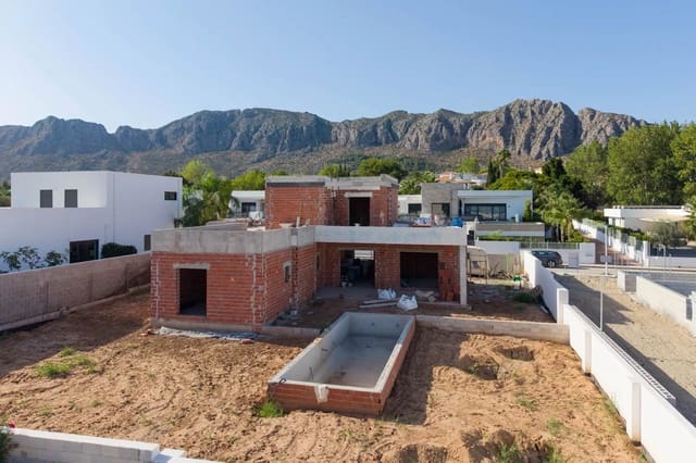 3 slaapkamer Villa te koop in Beniarbeig met zwembad garage - € 695.000 (Ref: 10098425)