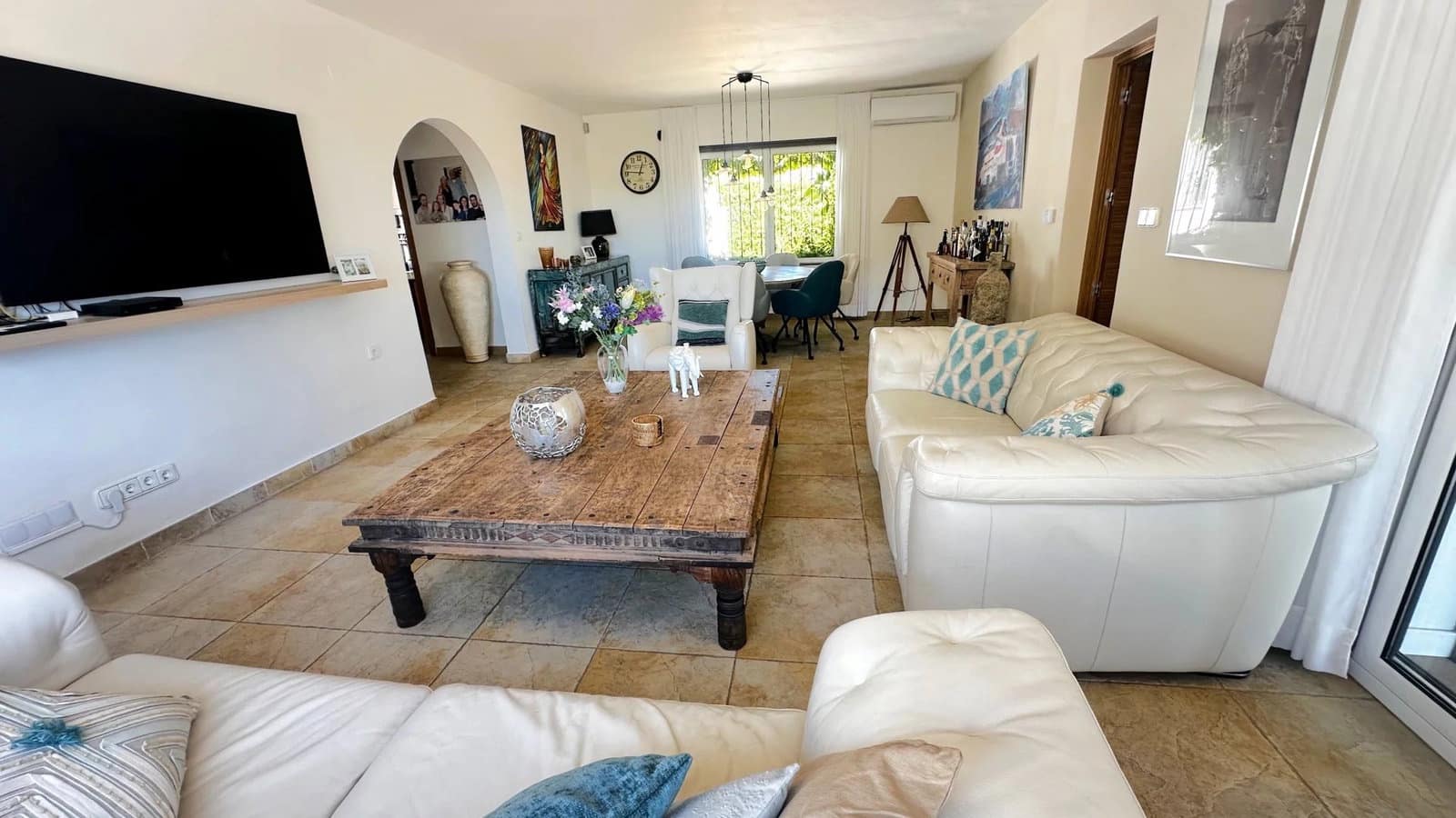 4 bedroom Villa for sale in La Nucia with pool garage - € 835,000 (Ref: 10102624)
