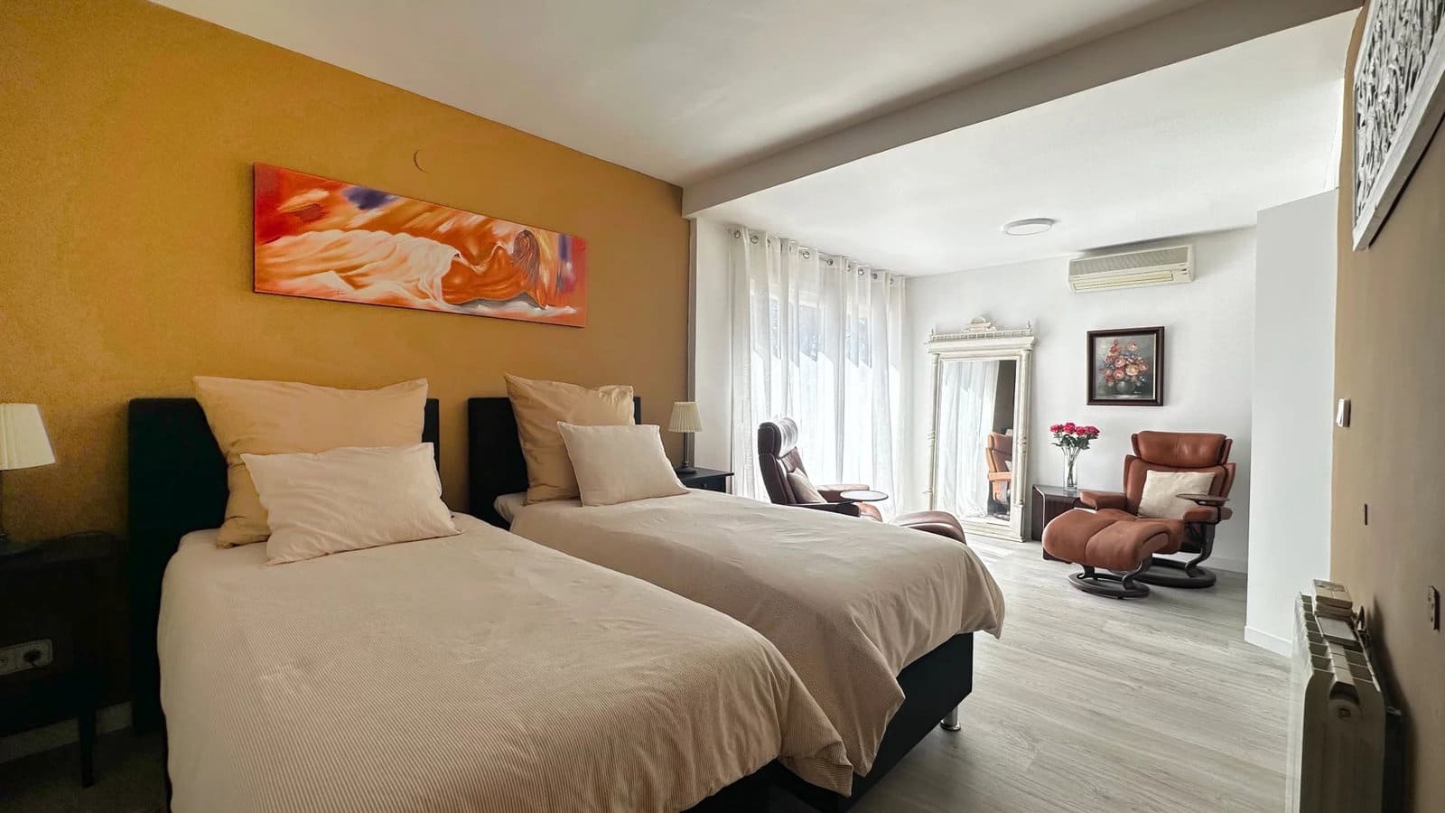 4 bedroom Villa for sale in La Nucia with pool garage - € 835,000 (Ref: 10102624)