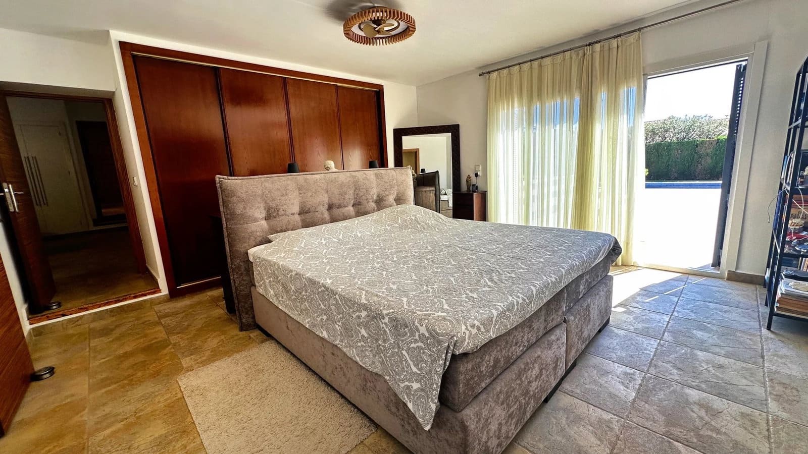 4 bedroom Villa for sale in La Nucia with pool garage - € 835,000 (Ref: 10102624)