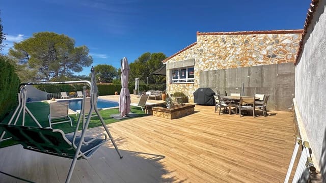 4 bedroom Villa for sale in La Nucia Pueblo  , La Nucia with pool garage - € 835,000 (Ref: 10102624)