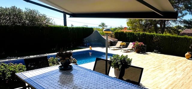 4 bedroom Villa for sale in La Nucia Pueblo  , La Nucia with pool garage - € 835,000 (Ref: 10102624)