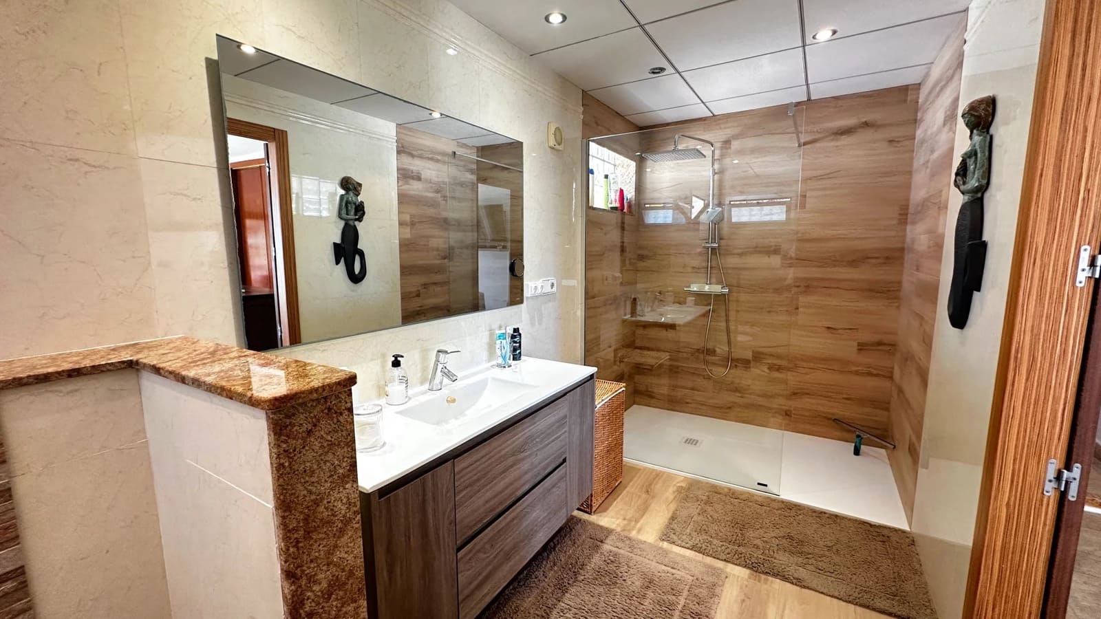 4 sypialnia Willa na sprzedaż w La Nucia z basenem garażem - 835 000 € (Ref: 10140090)