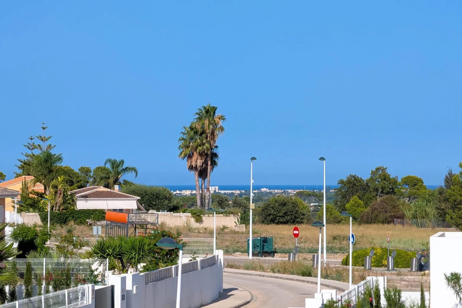 3 slaapkamer Villa te koop in Beniarbeig met zwembad garage - € 695.000 (Ref: 10140093)
