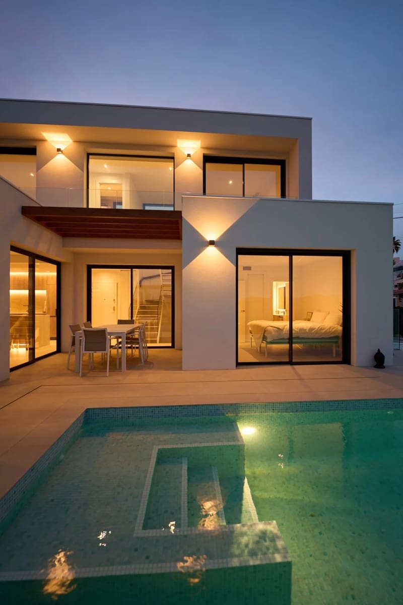 3 bedroom Villa for sale in Alfaz del Pi / L'Alfas del Pi with pool garage - € 814,000 (Ref: 10141421)
