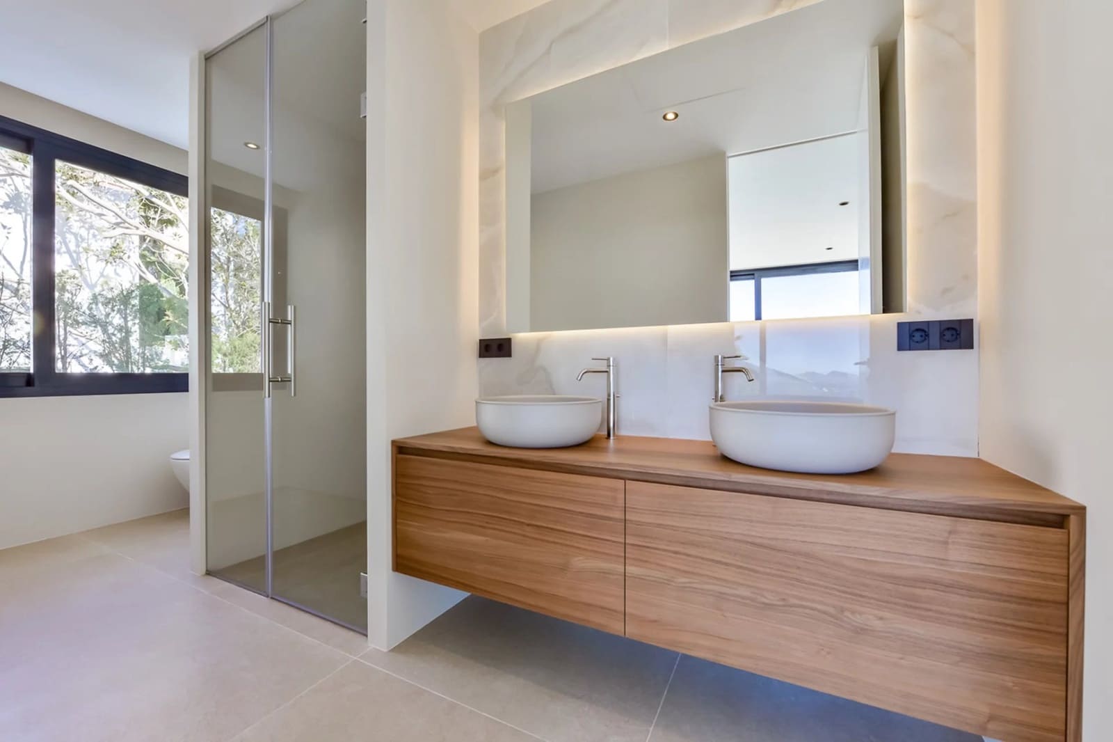 5 bedroom Villa for sale in Altea with pool - € 2,690,000 (Ref: 10141429)