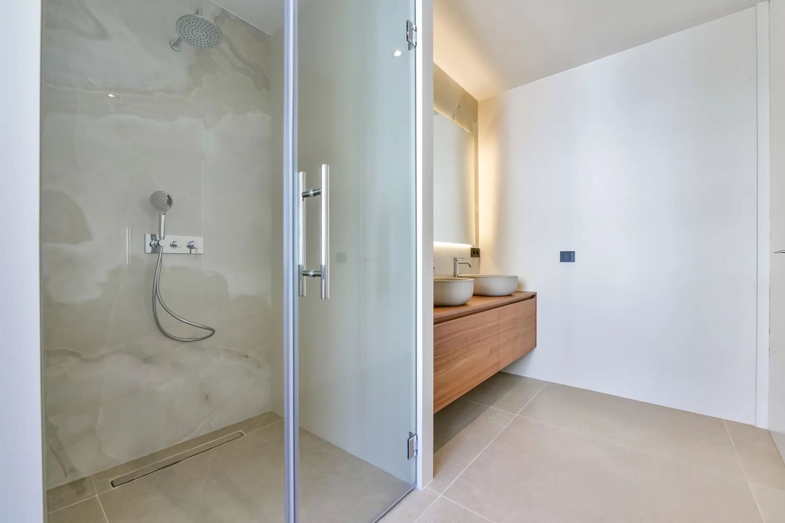5 bedroom Villa for sale in Altea with pool - € 2,690,000 (Ref: 10141429)