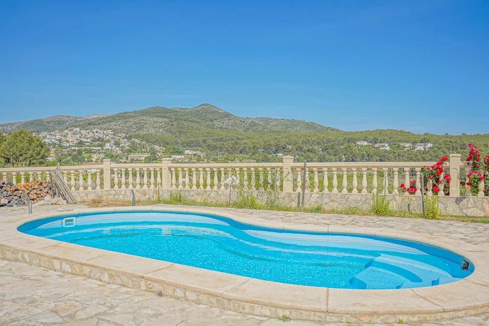 4 soveværelse Villa til salg i Benitachell / Benitatxell med swimmingpool garage - € 1.240.000 (Ref: 10141444)
