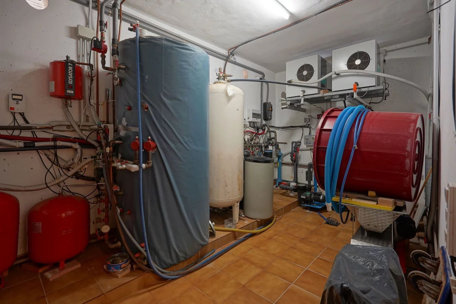 4 soveværelse Villa til salg i Benitachell / Benitatxell med swimmingpool garage - € 1.240.000 (Ref: 10141444)