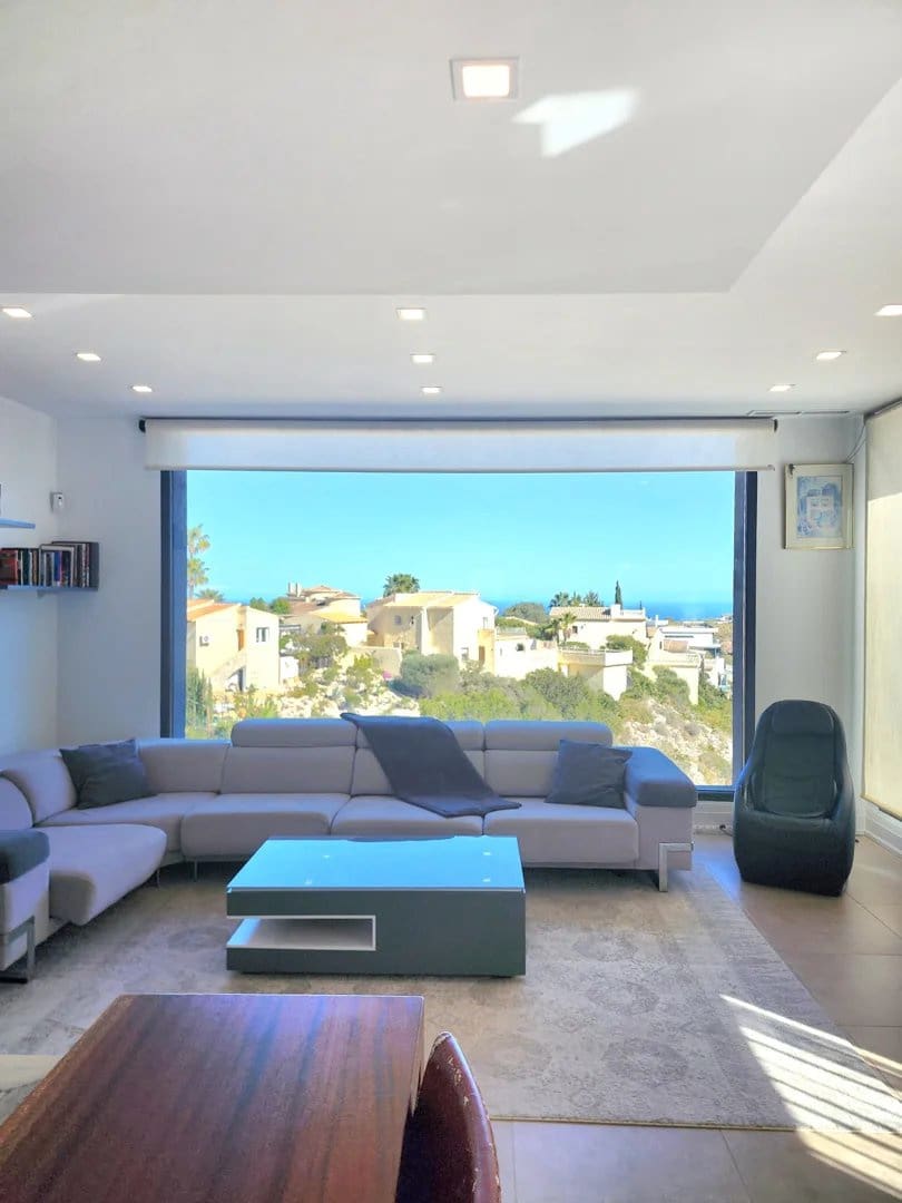4 bedroom Villa for sale in Benitachell / Benitatxell with pool garage - € 950,000 (Ref: 10141445)