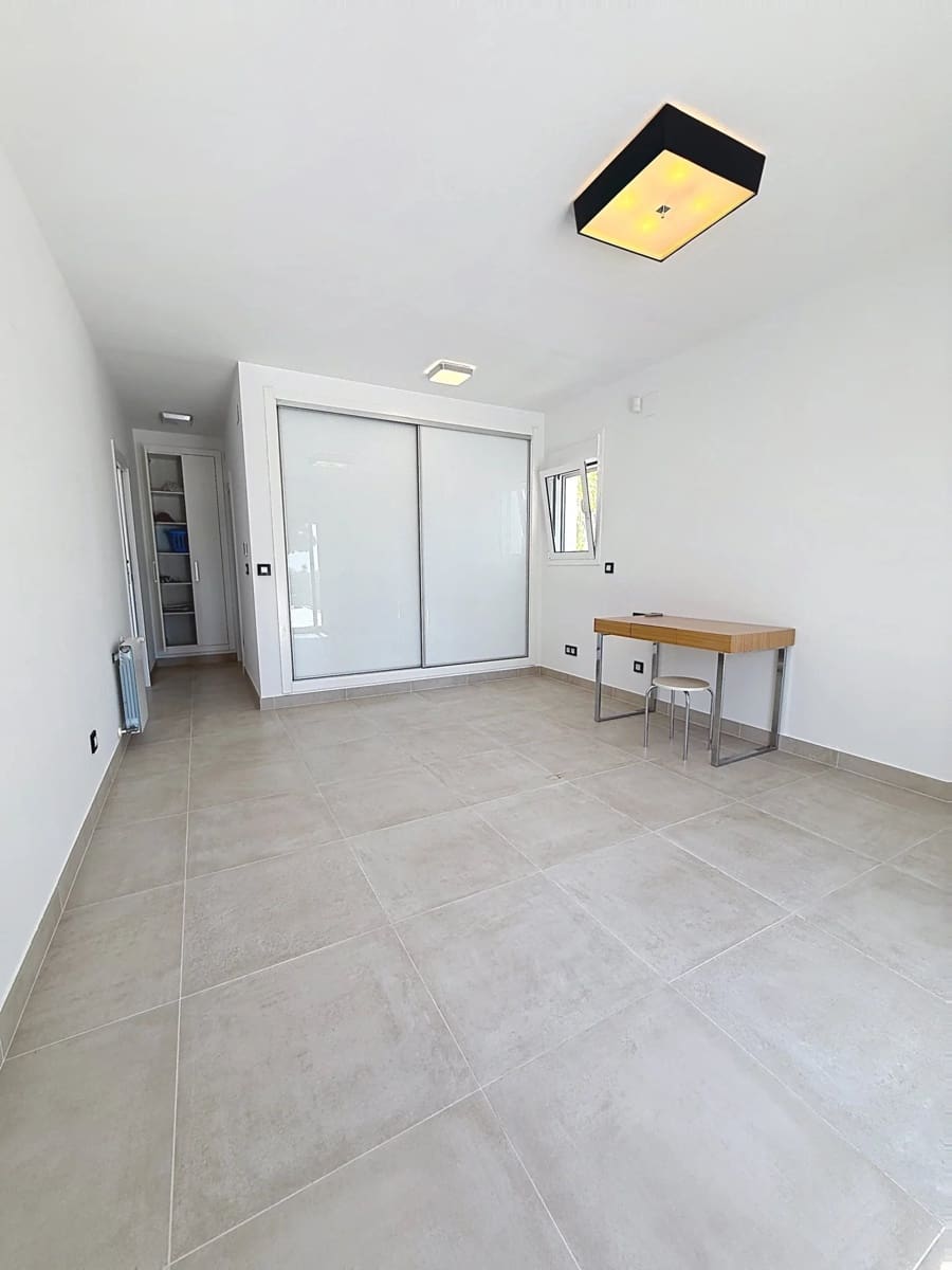 3 soverom Villa til salgs i Moraira med svømmebasseng garasje - € 999 000 (Ref: 10154317)