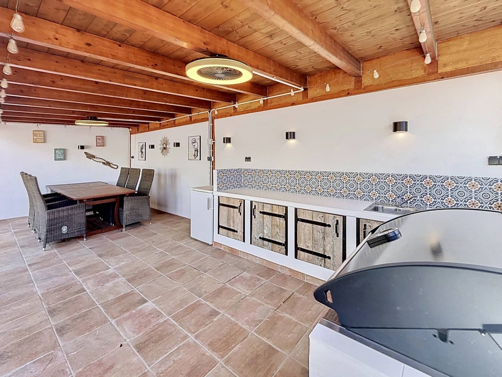 4 soveværelse Villa til salg i Moraira med swimmingpool - € 699.000 (Ref: 10158694)