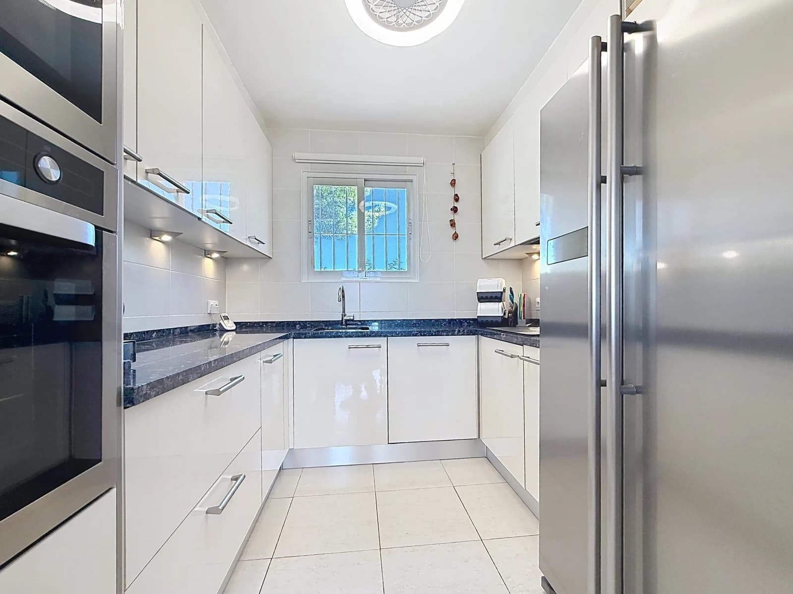 4 soveværelse Villa til salg i Moraira med swimmingpool - € 699.000 (Ref: 10158694)