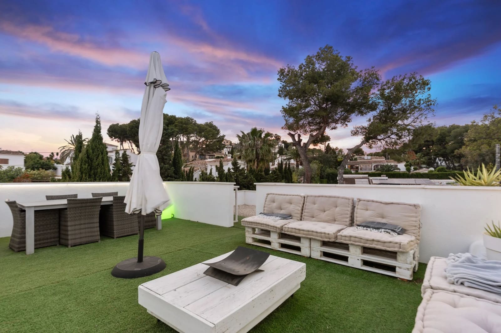 4 sovrum Villa till salu i Moraira med pool garage - 1 495 000 € (Ref: 10182211)