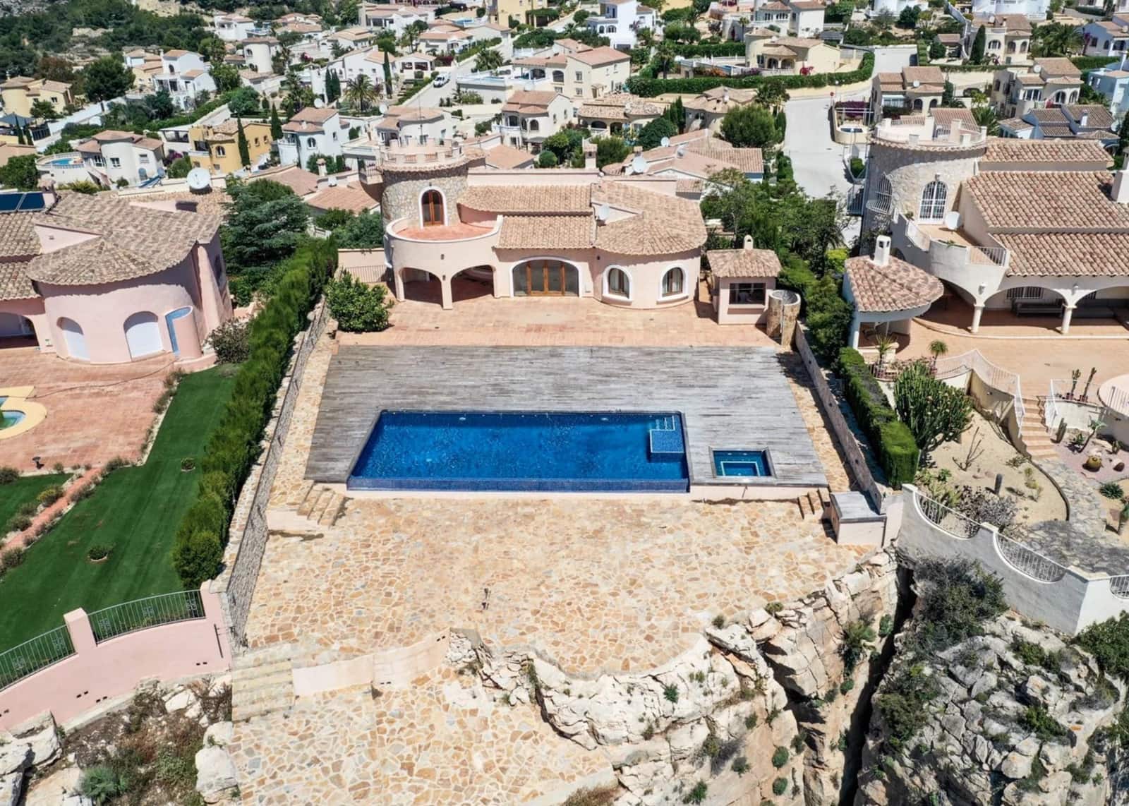 5 quarto Moradia para venda em Benitachell / Benitatxell com piscina - 1 800 000 € (Ref: 7011109)