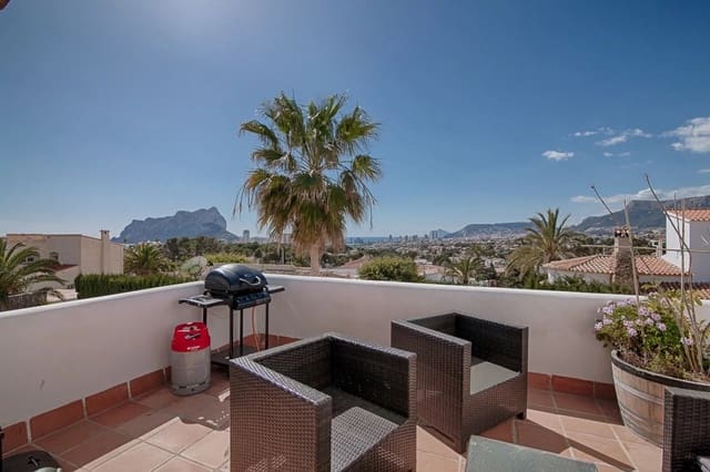 6 bedroom Villa for sale in Cometa - Carrió, Calpe / Calp with pool - € 950,000 (Ref: 7173029)