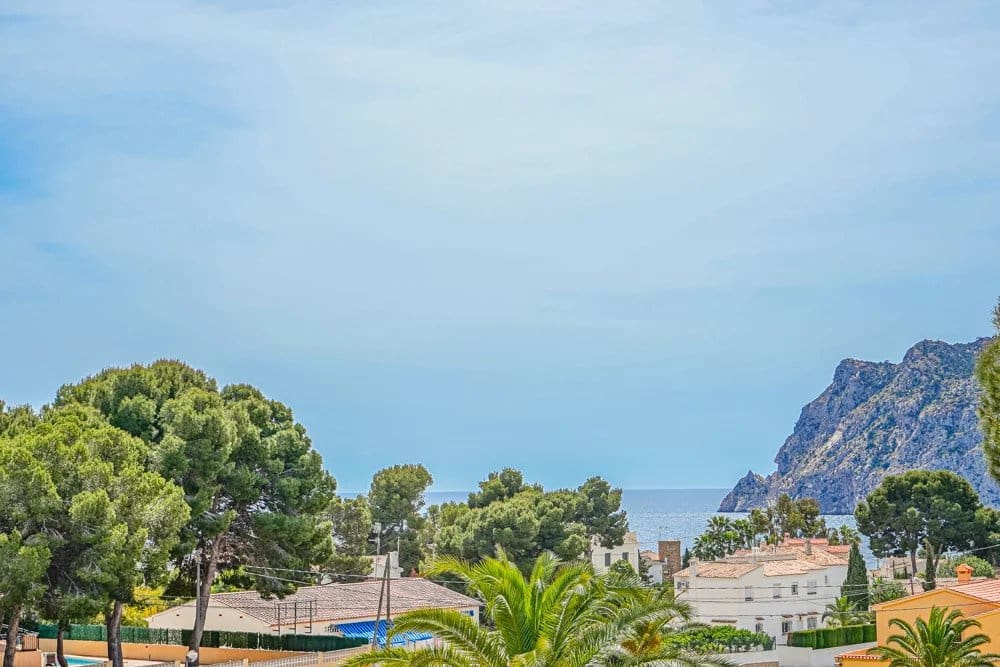 16 chambre Local Commercial à vendre à Calpe / Calp avec piscine - 1 050 000 € (Ref: 7512774)