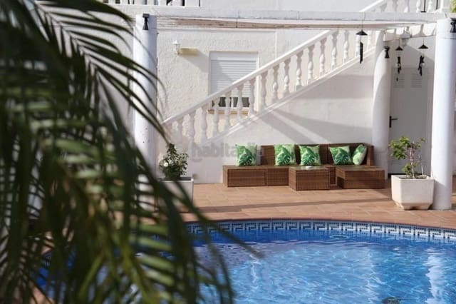 11 makuuhuone Kaupallinen myytävänä paikassa Gargasindi, Calpe / Calp mukana uima-altaan - 850 000 € (Ref: 8011191)