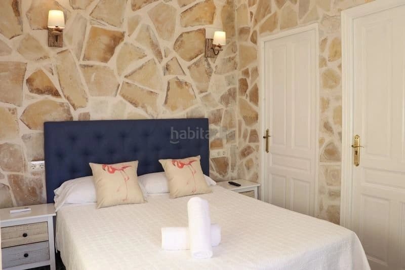 11 makuuhuone Kaupallinen myytävänä paikassa Calpe / Calp mukana uima-altaan - 850 000 € (Ref: 8011191)
