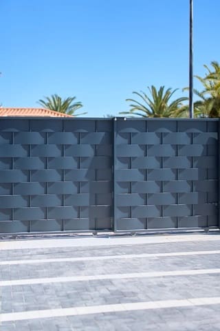 3 slaapkamer Villa te koop in Pueblo - Urbanizaciones, Alfaz del Pi / L'Alfàs del Pi met zwembad - € 814.000 (Ref: 8366160)