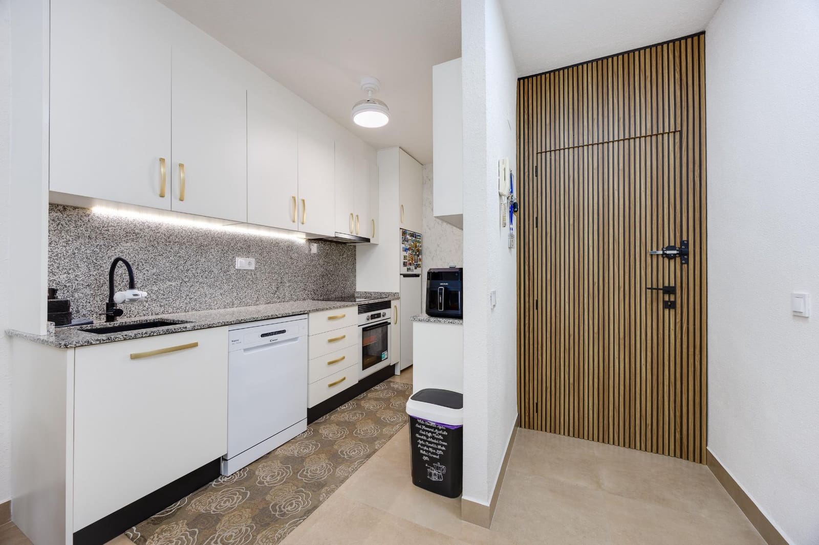 2 chambre Penthouse à vendre à Torrevieja - 190 000 € (Ref: 10062267)