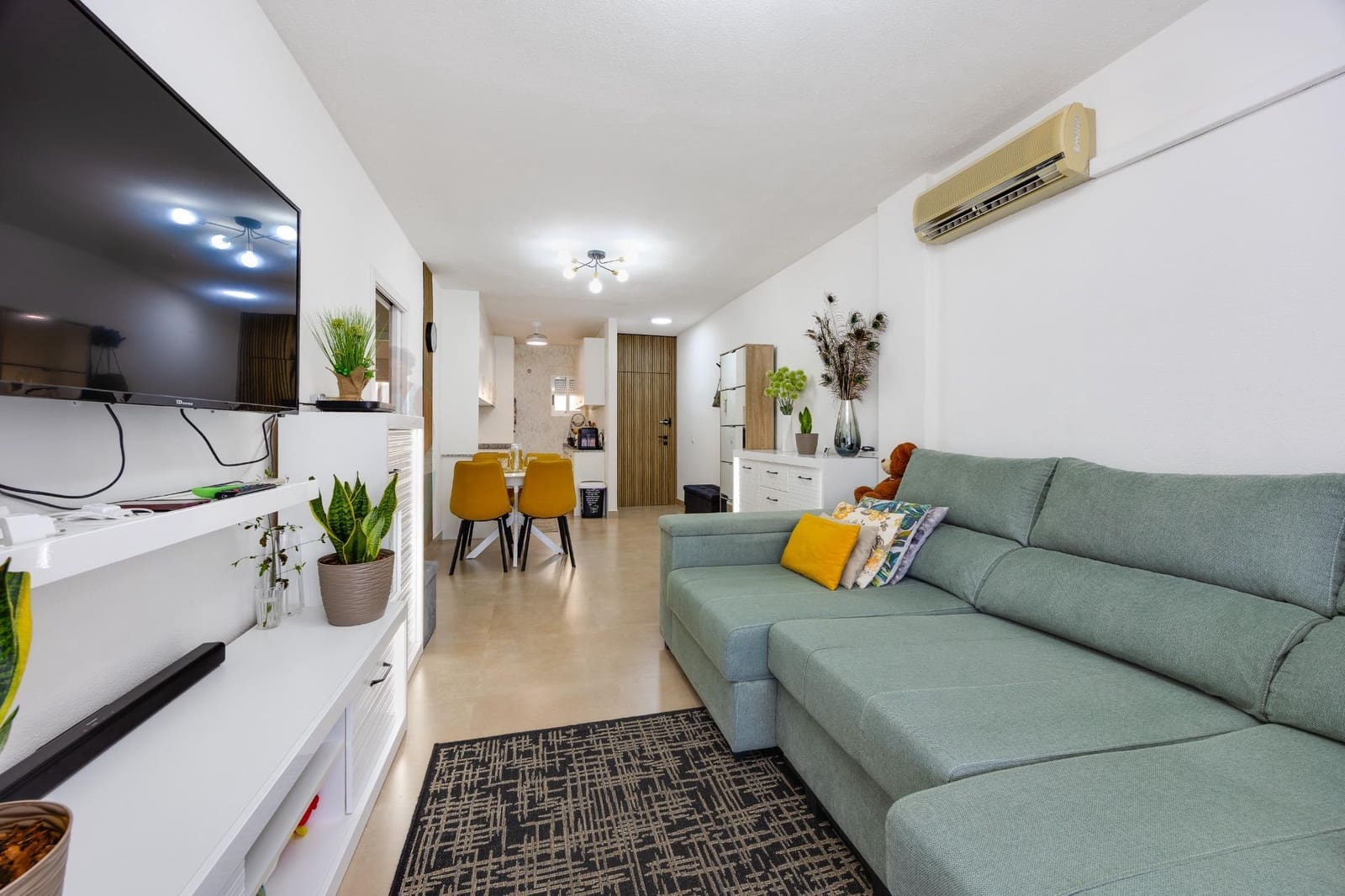 2 chambre Penthouse à vendre à Torrevieja - 190 000 € (Ref: 10062267)