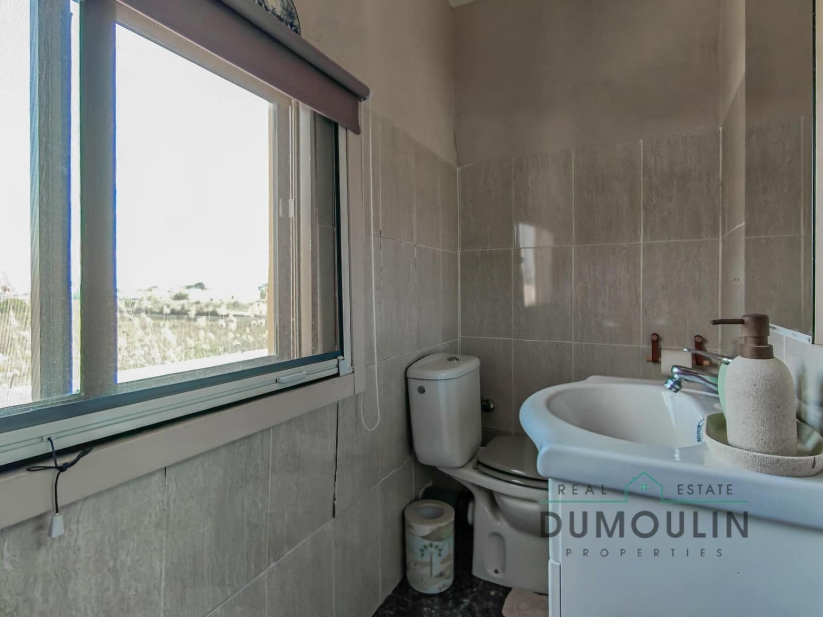 7 Zimmer Villa zu verkaufen in La Hoya mit Pool Garage - 449.000 € (Ref: 10075663)