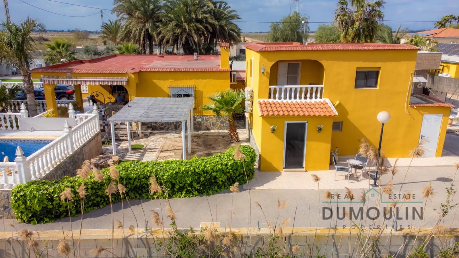 7 Zimmer Villa zu verkaufen in La Hoya mit Pool Garage - 449.000 € (Ref: 10075663)