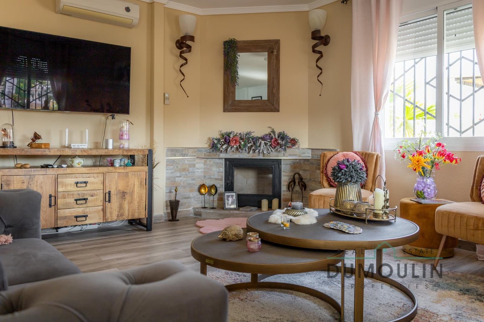 7 Zimmer Villa zu verkaufen in La Hoya mit Pool Garage - 449.000 € (Ref: 10075663)