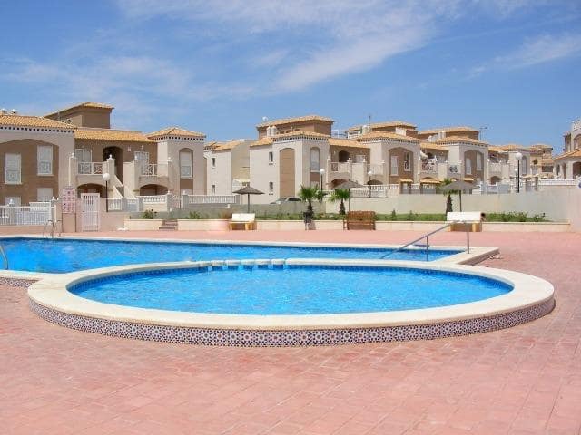 2 sovrum Bungalow till salu i Torrevieja med pool garage - 185 000 € (Ref: 10142642)