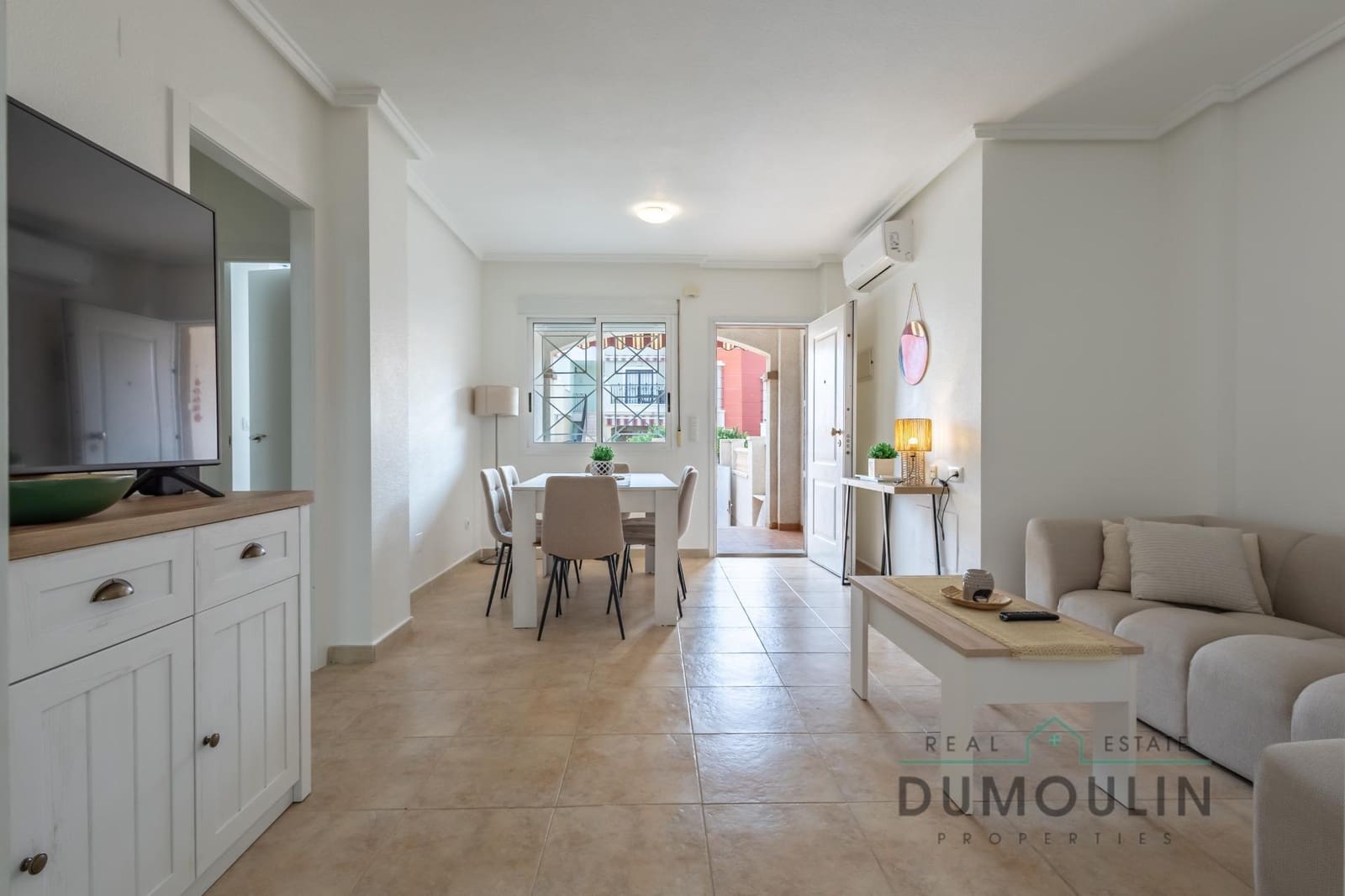 2 sovrum Bungalow till salu i Torrevieja med pool garage - 185 000 € (Ref: 10142642)