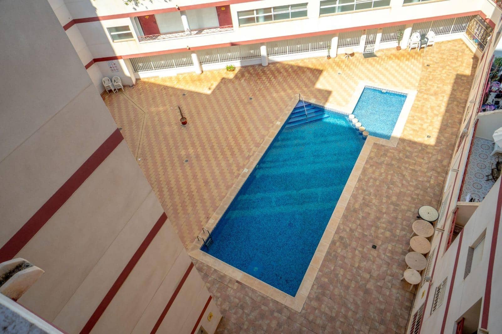 3 soveværelse Lejlighed til salg i Torrevieja med swimmingpool - € 174.900 (Ref: 10147134)