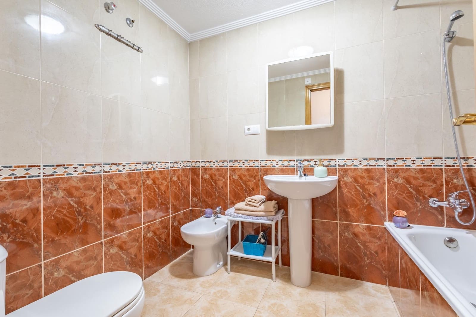 3 chambre Appartement à vendre à Torrevieja avec piscine - 174 900 € (Ref: 10147135)