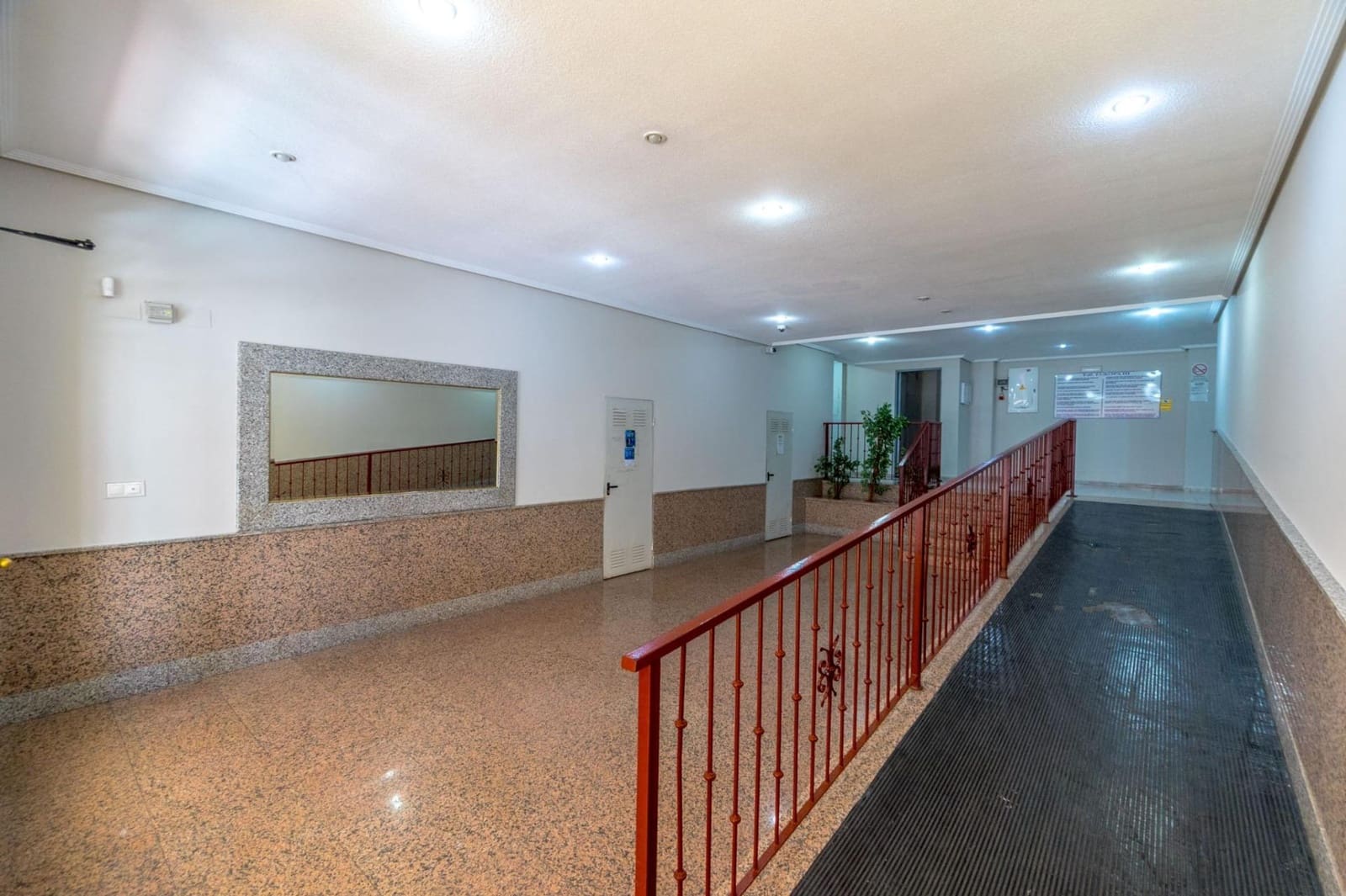 3 chambre Appartement à vendre à Torrevieja avec piscine - 174 900 € (Ref: 10147135)