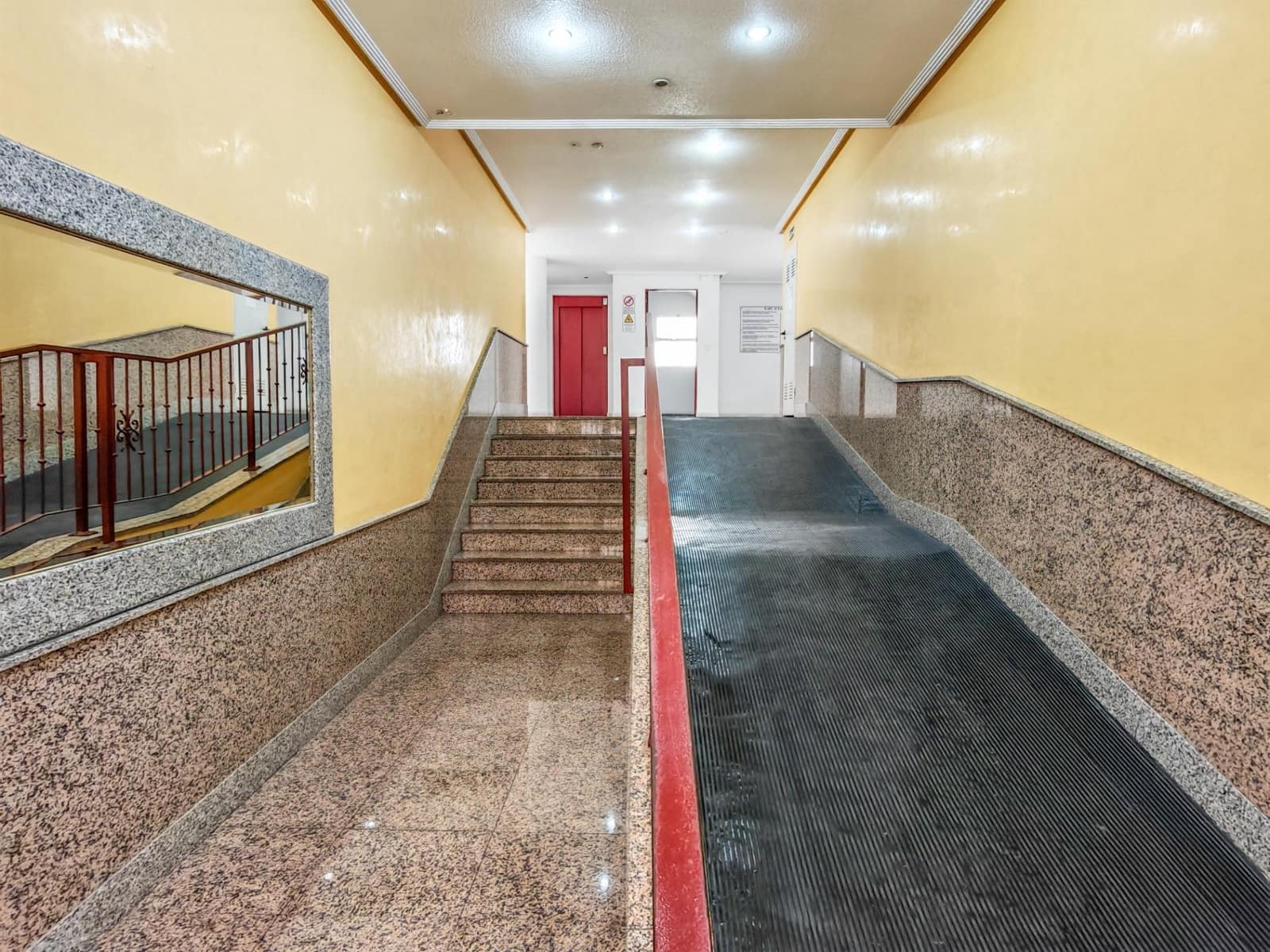 3 chambre Appartement à vendre à Torrevieja avec piscine - 174 900 € (Ref: 10147135)