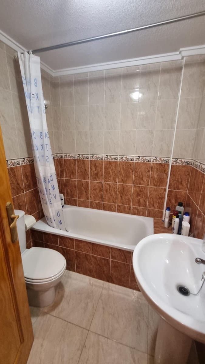 2 chambre Appartement à vendre à Torrevieja - 114 000 € (Ref: 10155290)