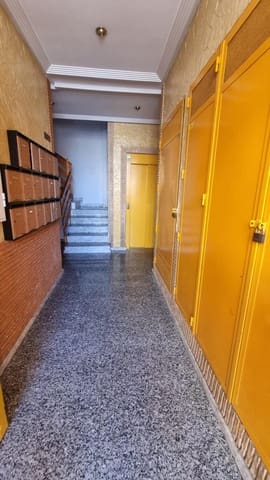 2 bedroom Apartment for sale in Centro - Muelle Pesquero, Torrevieja - € 114,000 (Ref: 10155290)