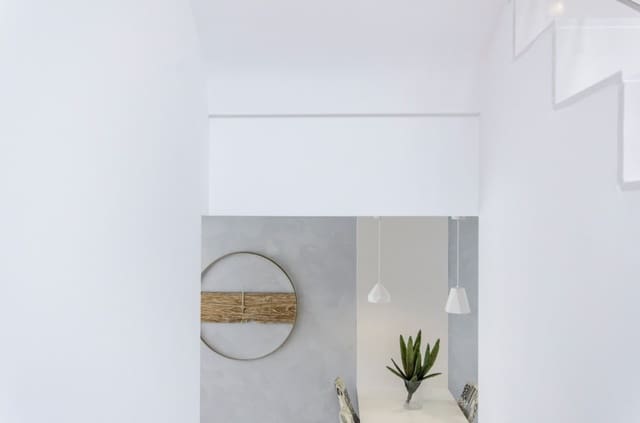 Chalet de 4 habitaciones en San Miguel de Salinas en venta con piscina - 780.000 € (Ref: 6580909)