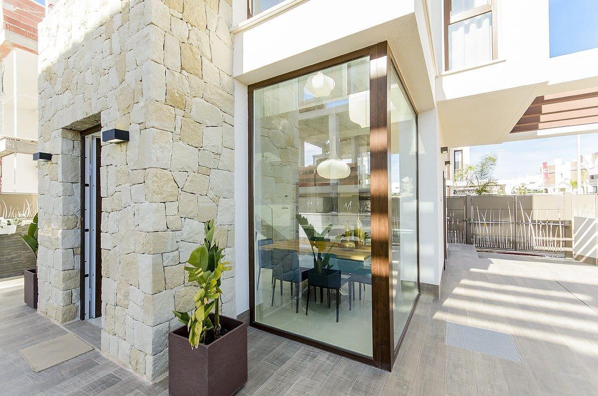 Chalet de 3 habitaciones en Ciudad Quesada en venta con piscina - 510.000 € (Ref: 6580913)