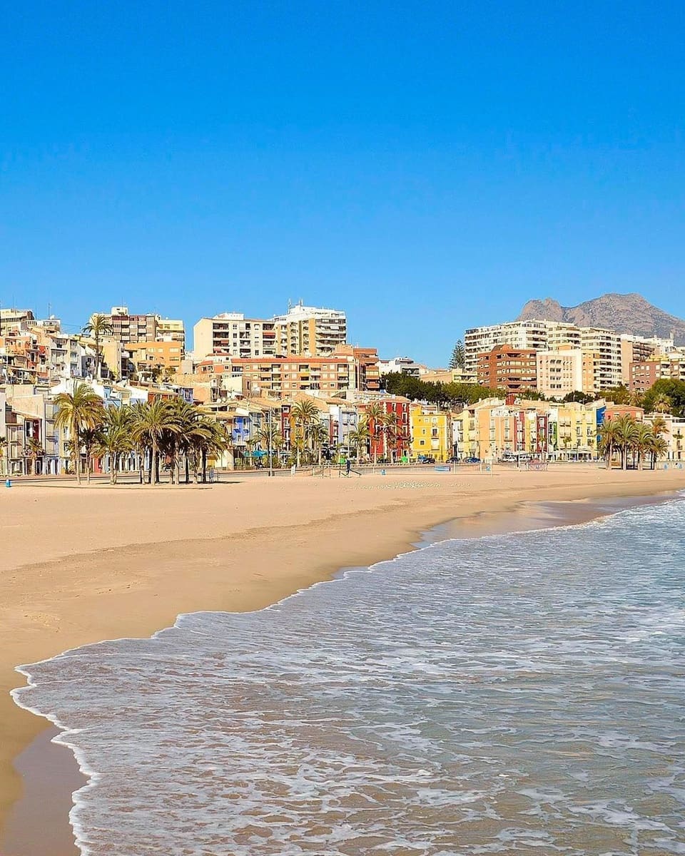 3 bedroom Flat for sale in La Villajoyosa / Vila Joiosa with pool - € 260,600 (Ref: 7850186)