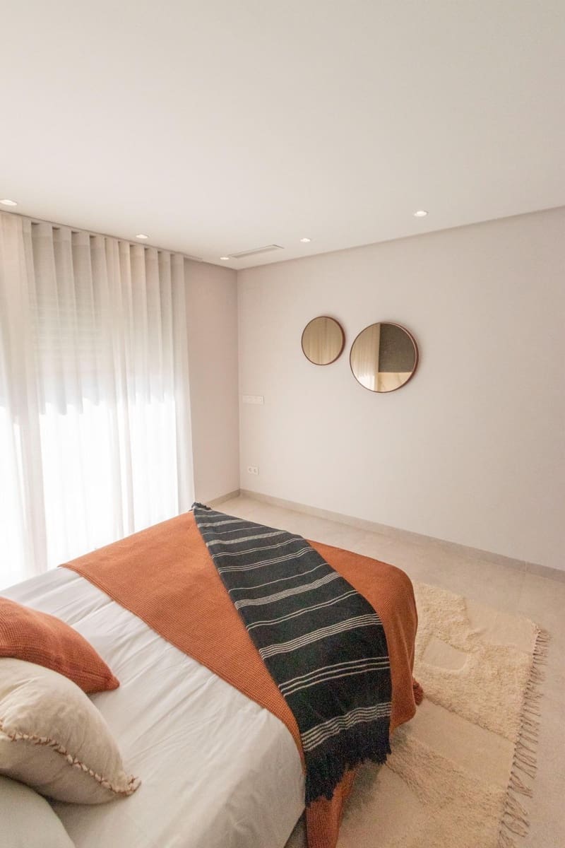 4 sypialnia Willa na sprzedaż w Campoamor z basenem garażem - 1 530 000 € (Ref: 7871169)